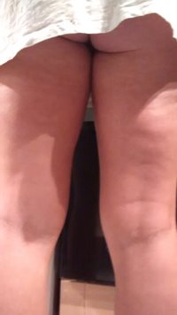 are my girls legs worth wanking over??