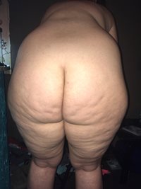 Big fat chubby cellulite butt ..