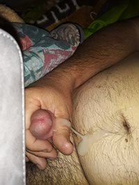 Horny as from looking at all these yummy photos on NN so I had to cum! Hope...