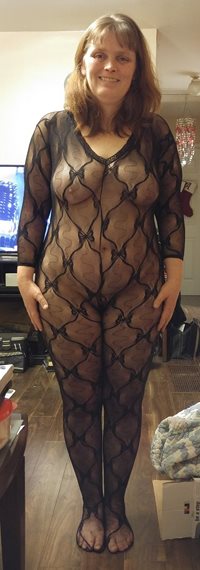 My girlfriend loves all ur comments and was wondering if she can get some p...