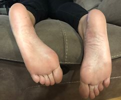 My wife wants to see your best tribute for her feet.