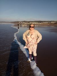 Out & About: A beach walk and a couple of flashing photos from Christmas Da...