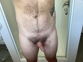 Wanted wet hairy pussy