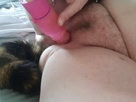 Monday morning pussy fun with my tail in.