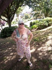 Out & About: Hi Guys! I've been out making the most of the sun with a relax...
