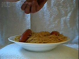 Pissing in my boyfriends pasta and masturbate with the sausages, make him w...