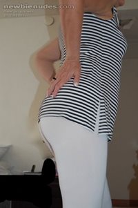 White leggings, as requested :-)