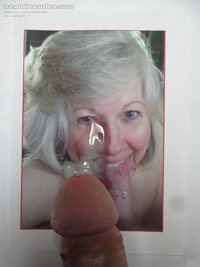 Tribute for a mature woman who looks great with a cock in her mouth!