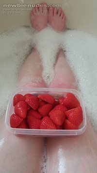 What bath time is for. ..chillaxing and eating succulent English strawberri...